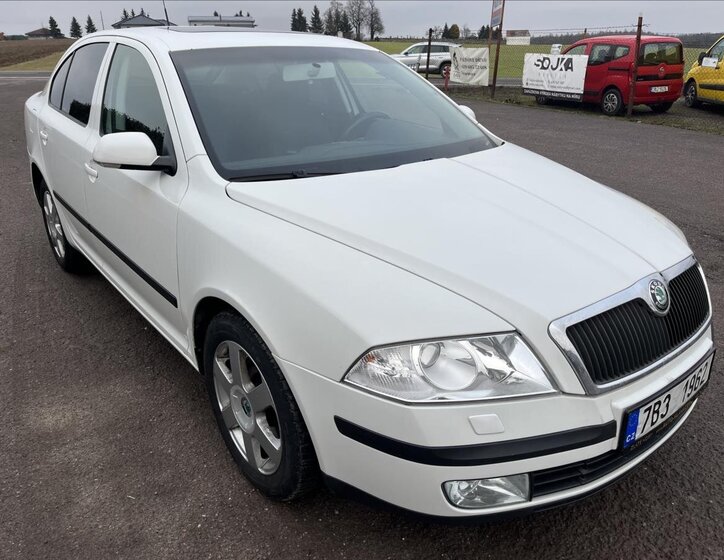 Škoda Octavia Sedan / Limuzína 1,6 l 75 kw