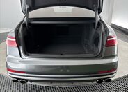 Audi S8 Sedan / Limuzína 4,0 l 420 kw