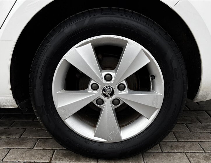 Škoda Octavia Liftback 2,0 l 110 kw