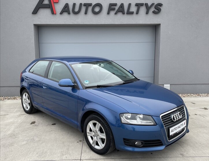 Audi A3 1