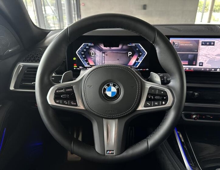 BMW X7 SUV 3,0 l 259 kw