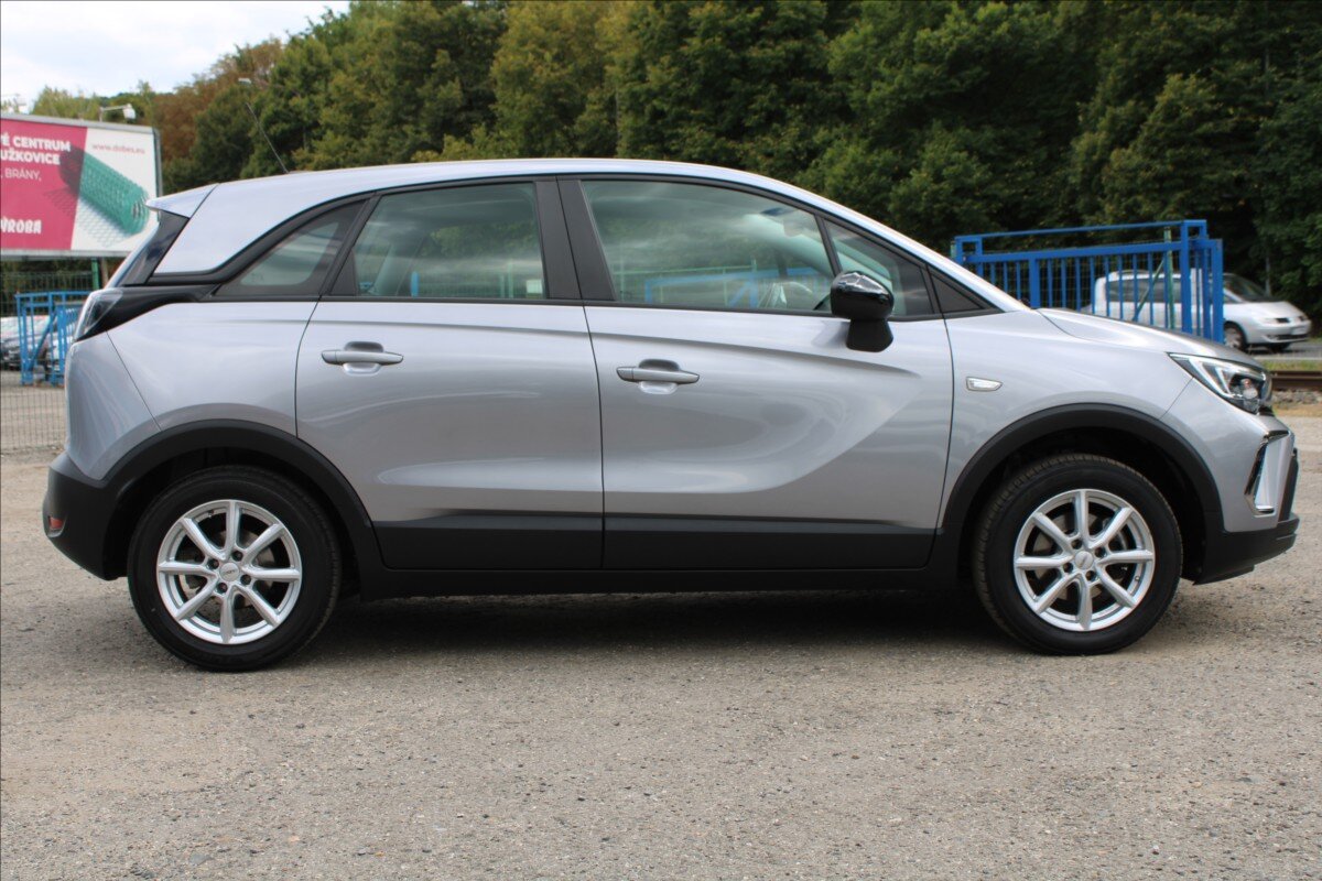 Opel Crossland SUV / Terénní 1,2 l 96 kw