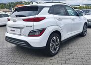 Hyundai Kona 5