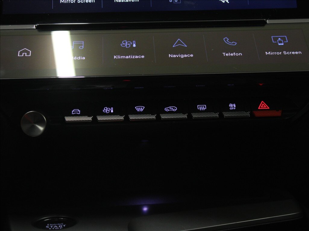 Peugeot 408 Liftback 1,6 l 165 kw