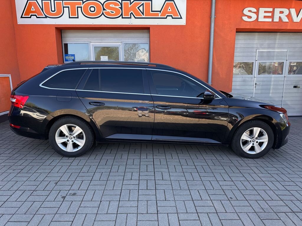 Škoda Superb Kombi 1,6 l 88 kw