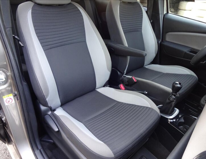 Toyota Yaris Kombi 1,3 l 73 kw