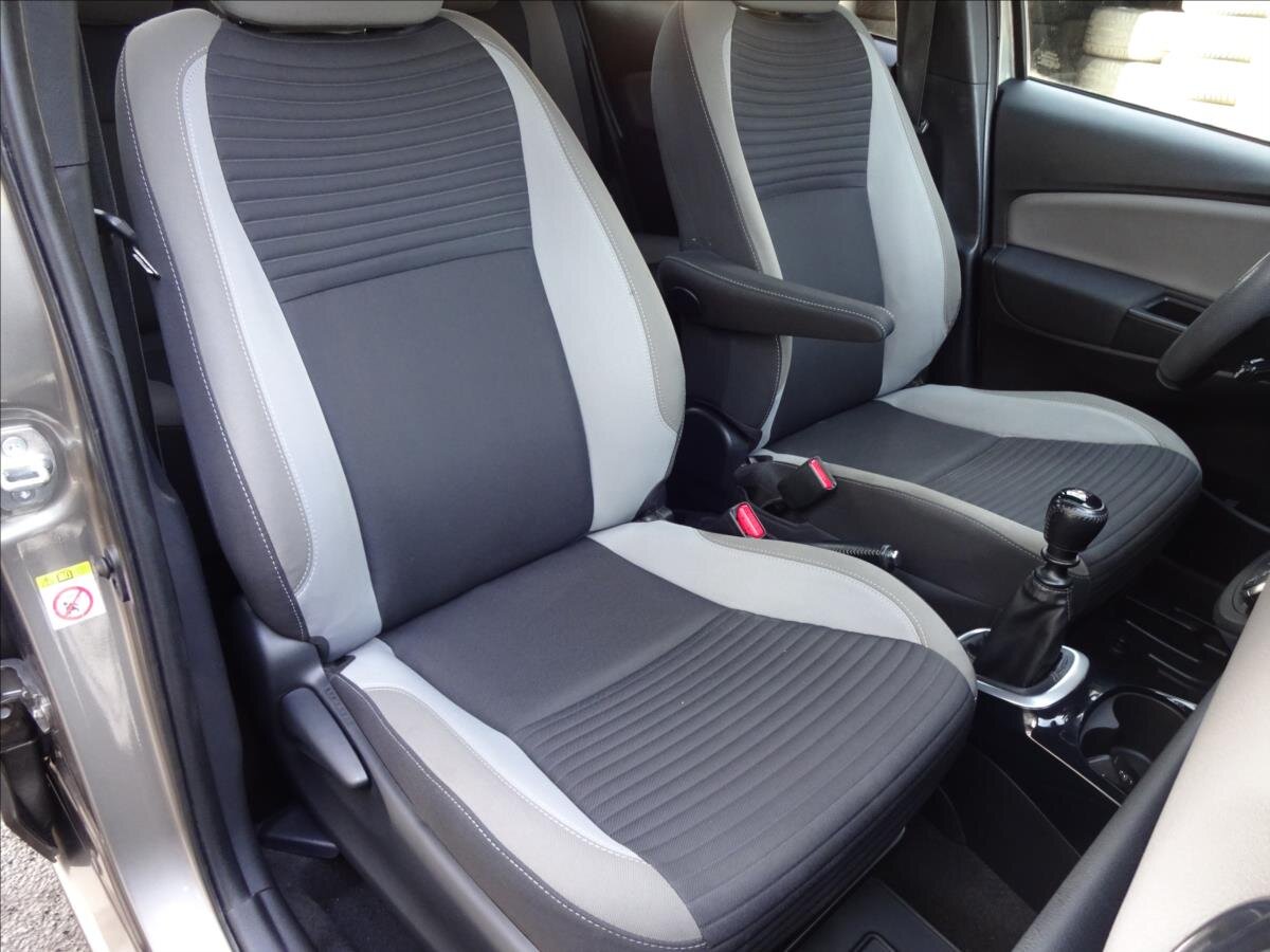 Toyota Yaris Kombi 1,3 l 73 kw