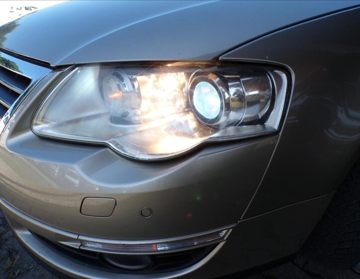 Volkswagen Passat Kombi 2,0 l 147 kw