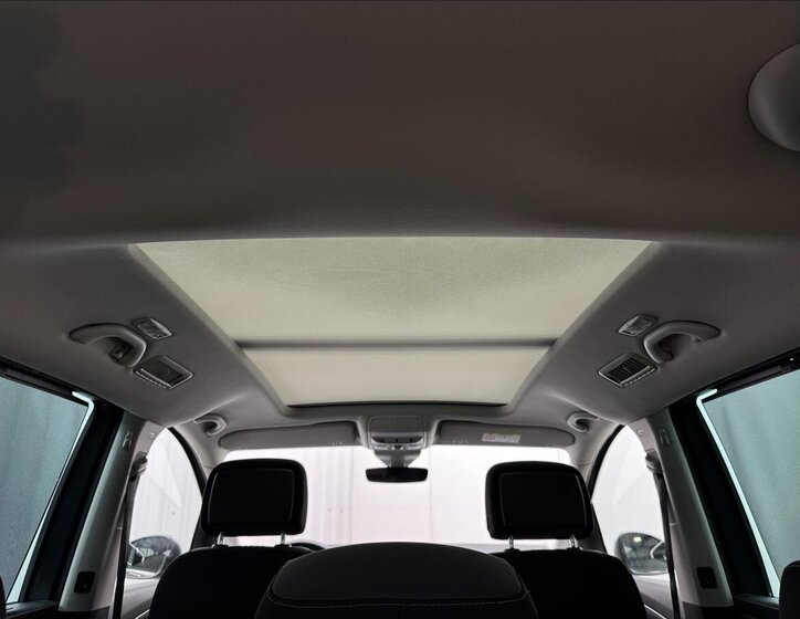 Volkswagen Sharan MPV 2,0 l 162 kw