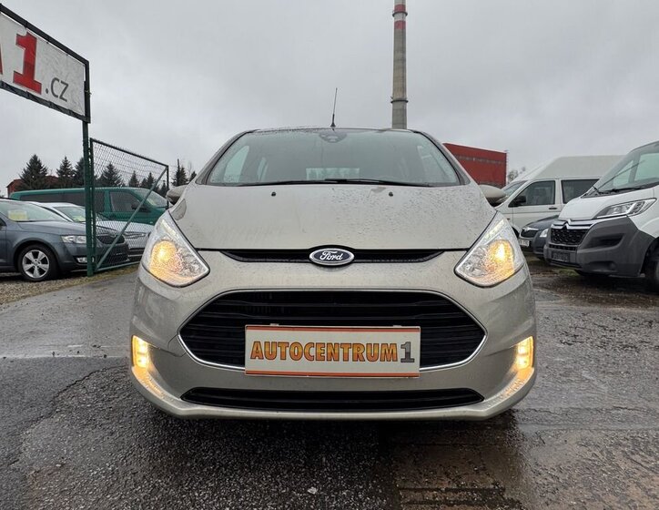 Ford B-MAX 4