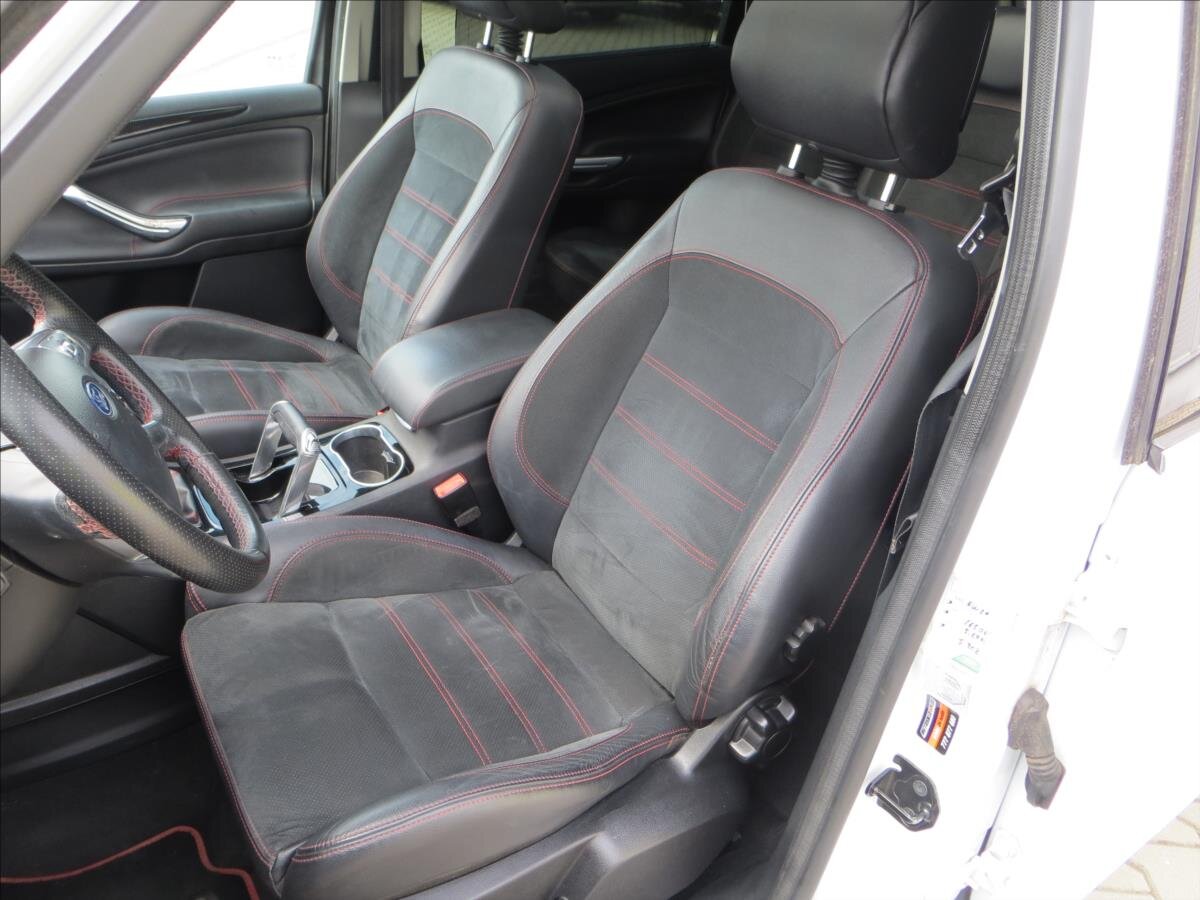 Ford S-MAX MPV 2,2 l 147 kw