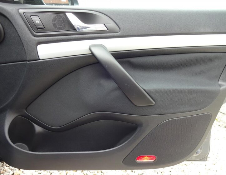 Škoda Octavia Kombi 1,8 l 118 kw