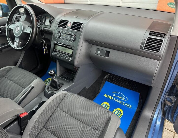 Volkswagen Touran MPV 1,2 l 77 kw