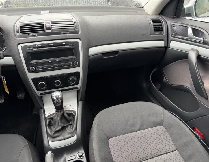 Škoda Octavia Hatchback 1,6 l 75 kw
