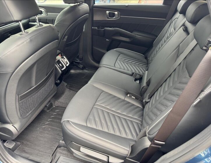 KIA Sorento SUV / Terénní 2,2 l 142 kw