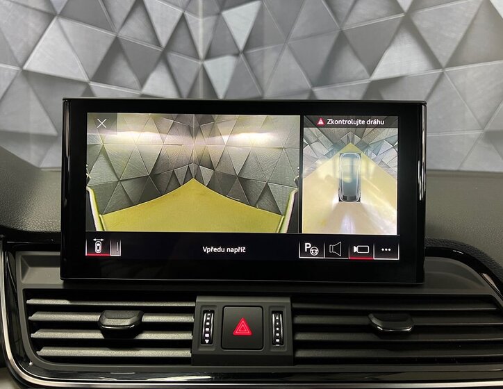 Audi SQ5 SUV / Terénní 3,0 l 251 kw