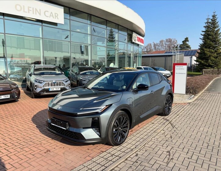 Toyota C-HR SUV / Terénní 0,0 252 kw
