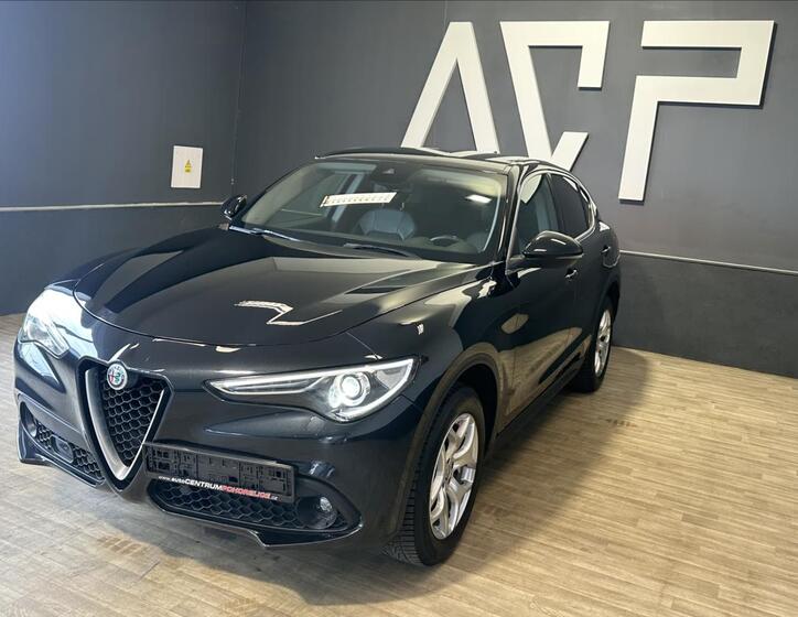 Alfa Romeo Stelvio 2
