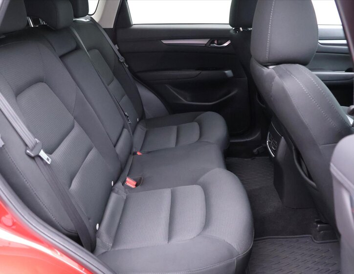 Mazda CX-5 SUV / Terénní 2,0 l 118 kw