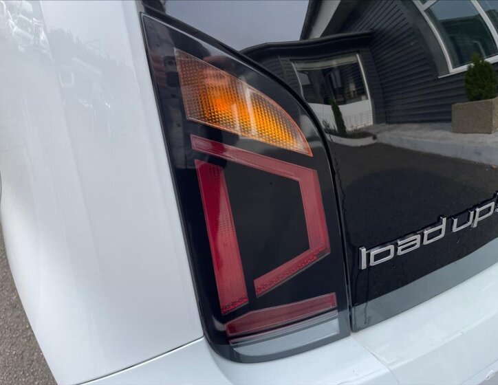 Volkswagen up! Hatchback 999,0 44 kw