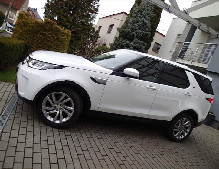 Land Rover Discovery SUV / Terénní 2,0 l 132 kw