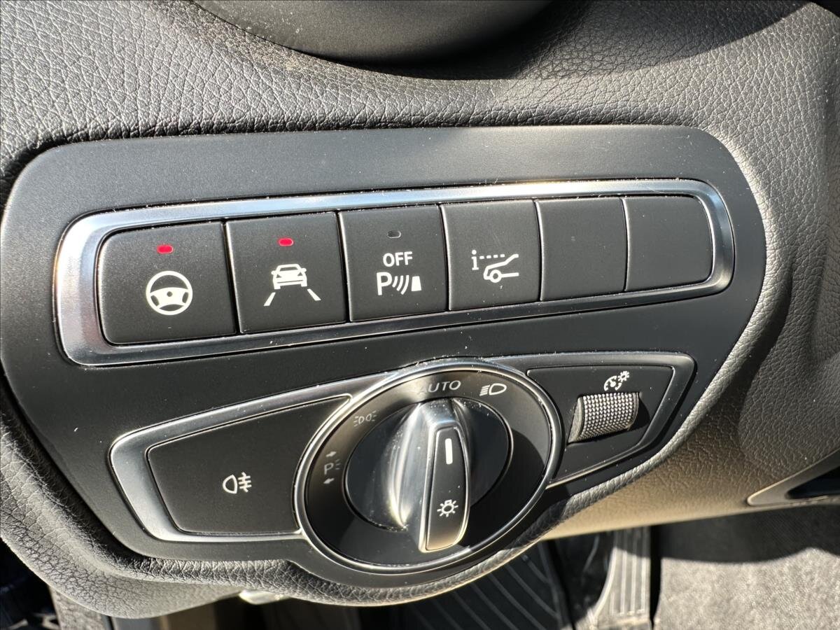 Mercedes-Benz GLC SUV / Terénní 3,0 l 190 kw