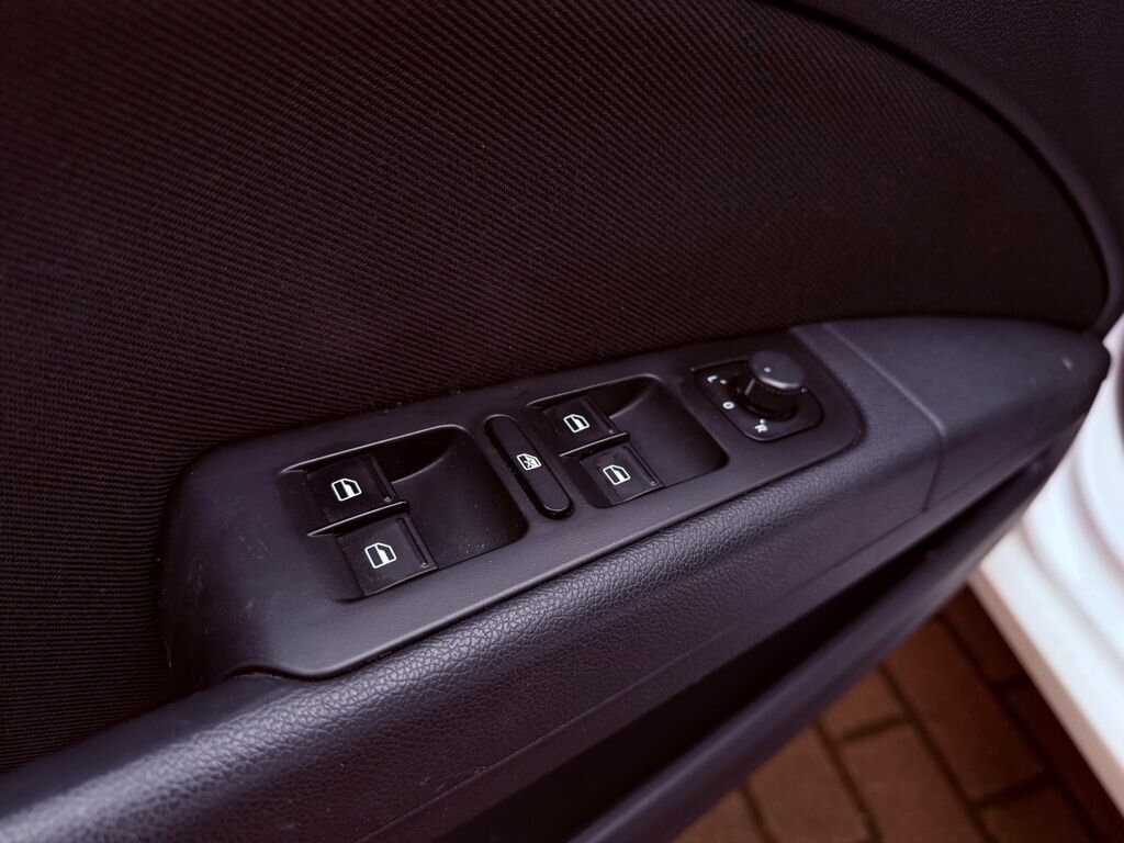 Škoda Superb Sedan 2,0 l 103 kw