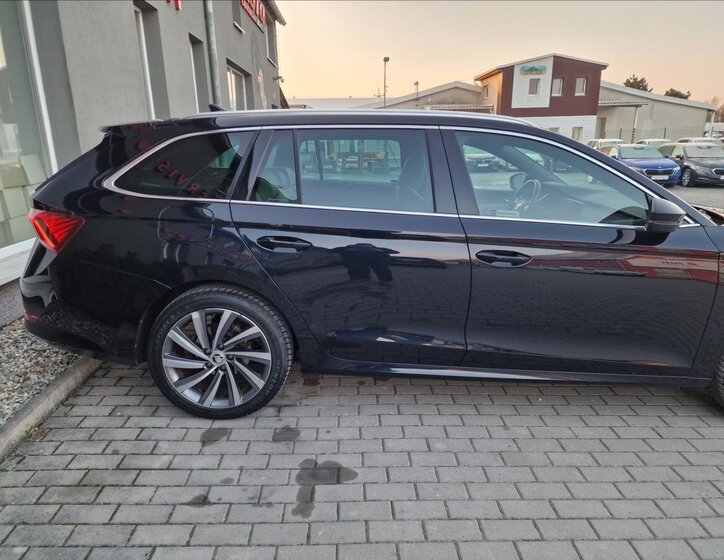 Škoda Octavia Kombi 2,0 l 110 kw