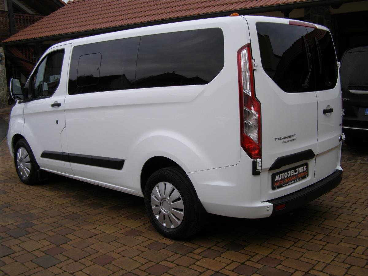 Ford Transit Custom Kombi 2,0 l 77 kw