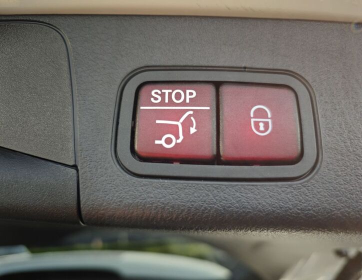 Mercedes-Benz EQB 24