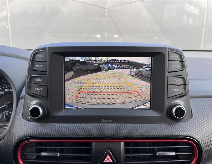 Hyundai Kona SUV / Terénní 1,6 l 130 kw