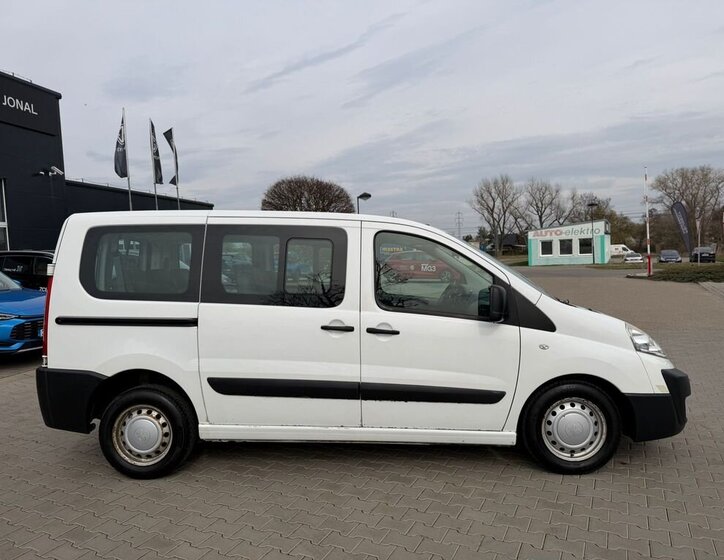 Peugeot Expert MPV 2,0 l 88 kw