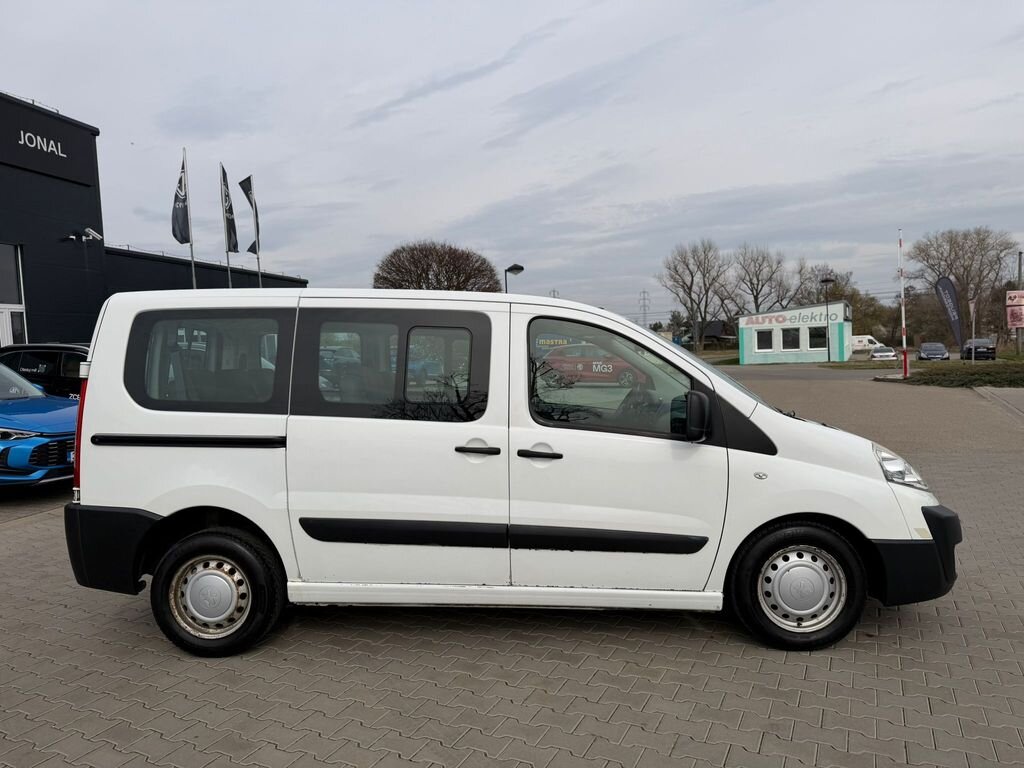 Peugeot Expert MPV 2,0 l 88 kw