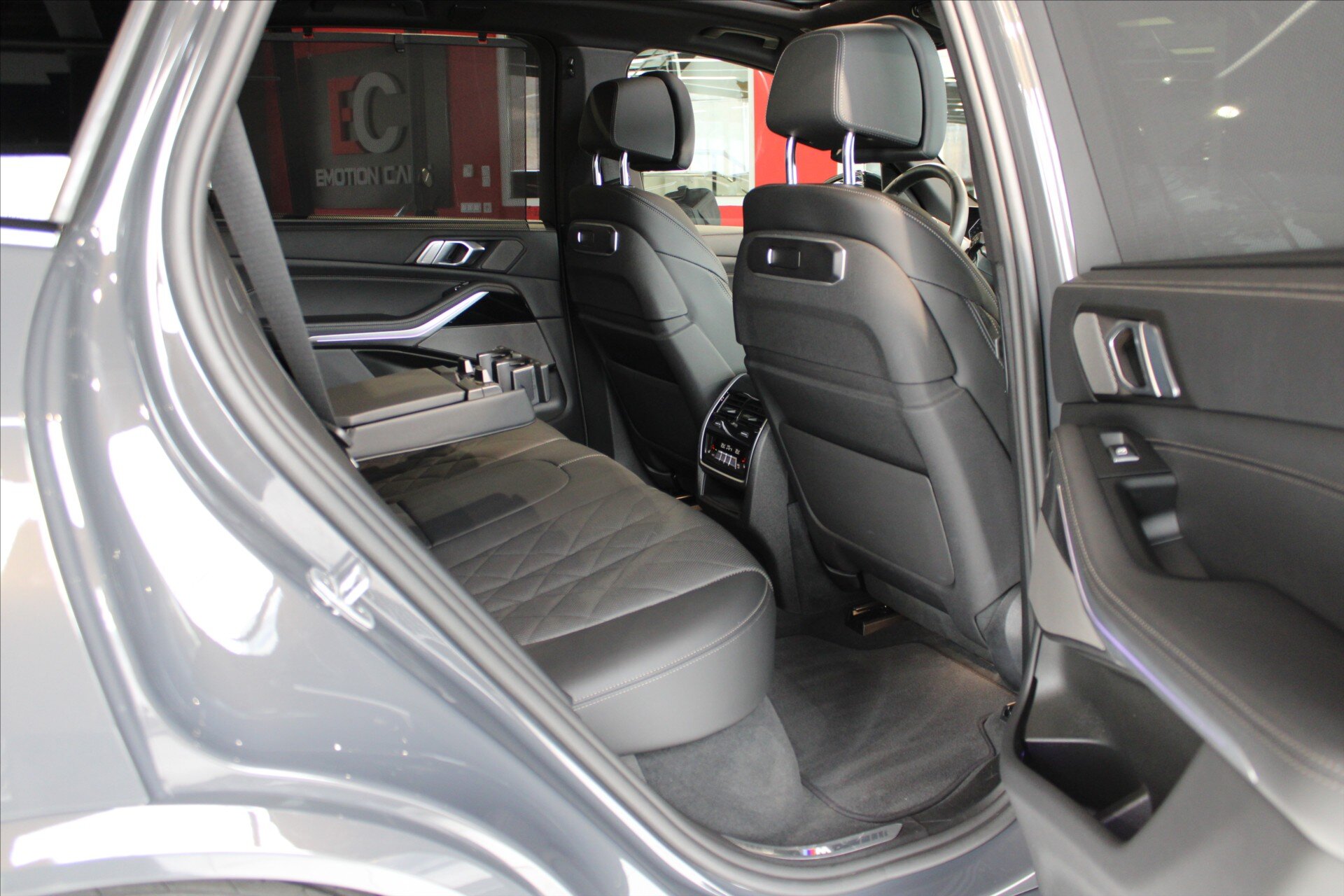 BMW X5 SUV / Terénní 3,0 l 210 kw