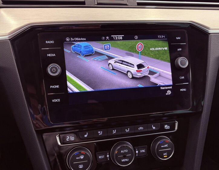 Volkswagen Passat Kombi 2,0 l 110 kw