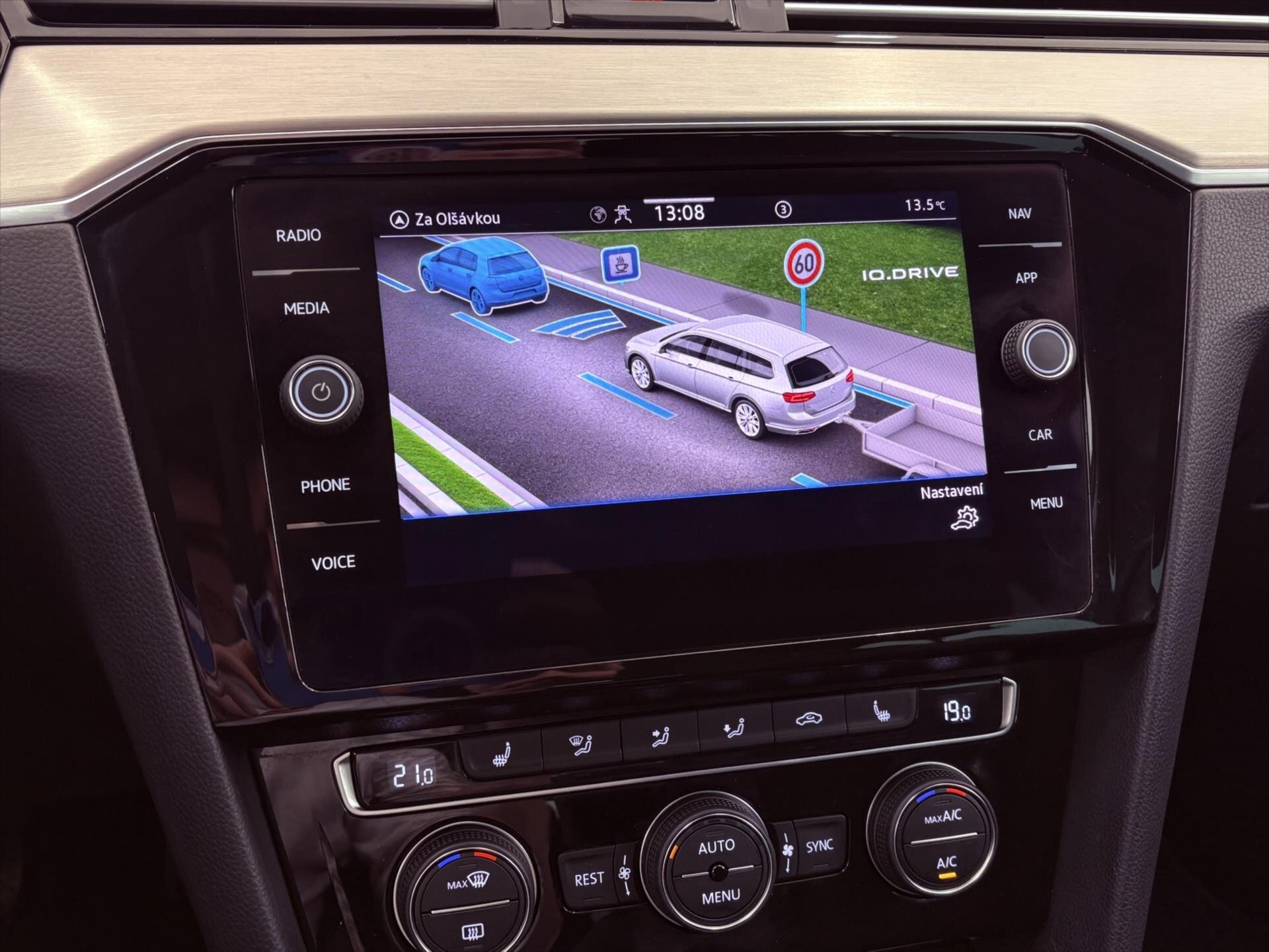 Volkswagen Passat Kombi 2,0 l 110 kw