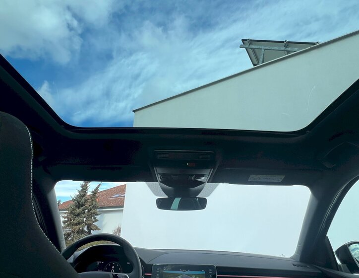 Škoda Scala Hatchback 1,0 l 85 kw