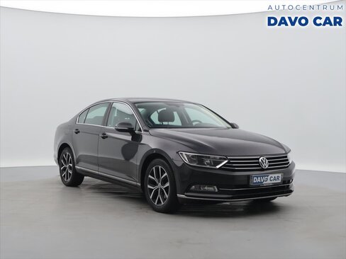 Volkswagen Passat Sedan / Limuzína 2,0 l 110 kw