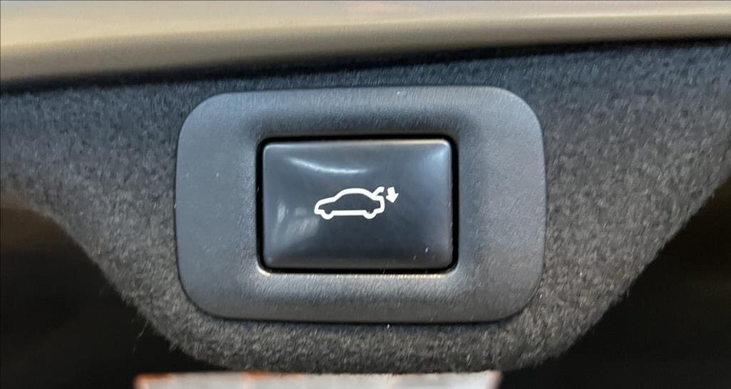 Lexus ES 300h Sedan 2,5 l 160 kw