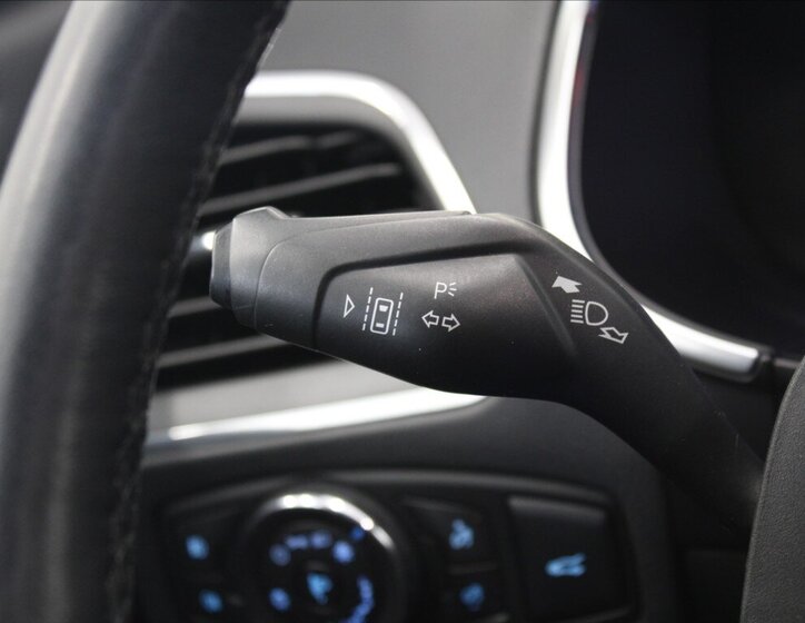 Ford S-MAX MPV 2,0 l 132 kw