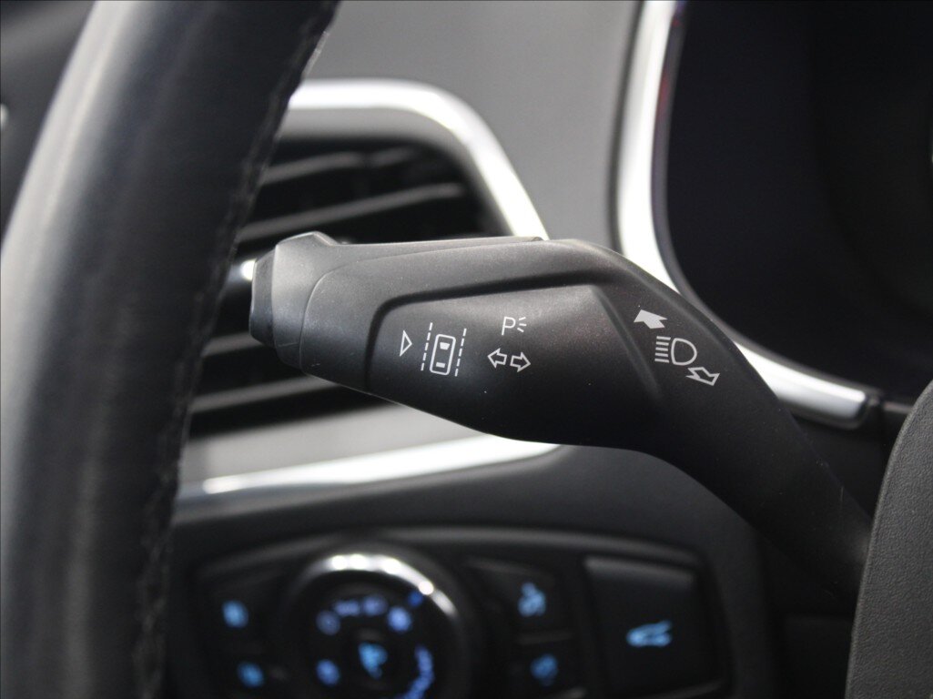 Ford S-MAX MPV 2,0 l 132 kw