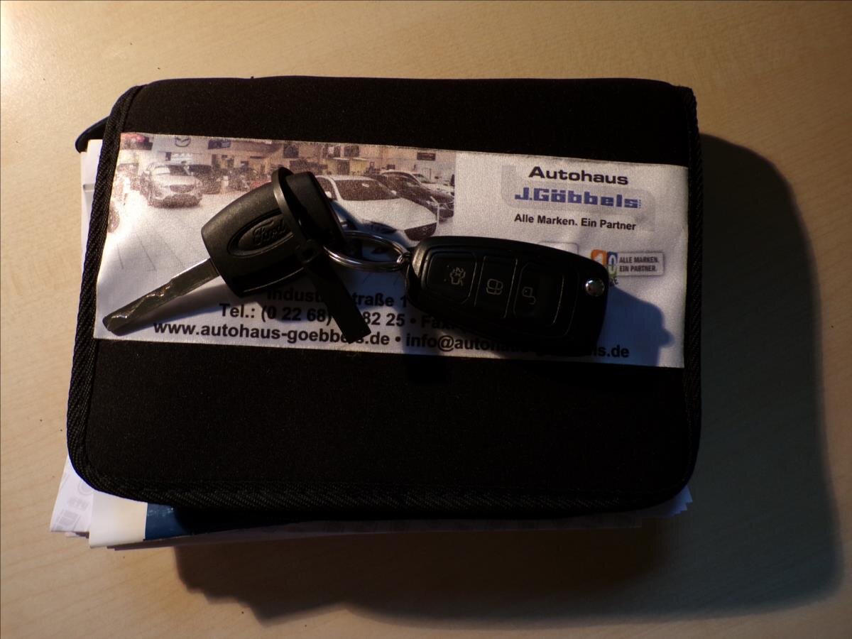 Ford Focus Kombi 999,0 92 kw