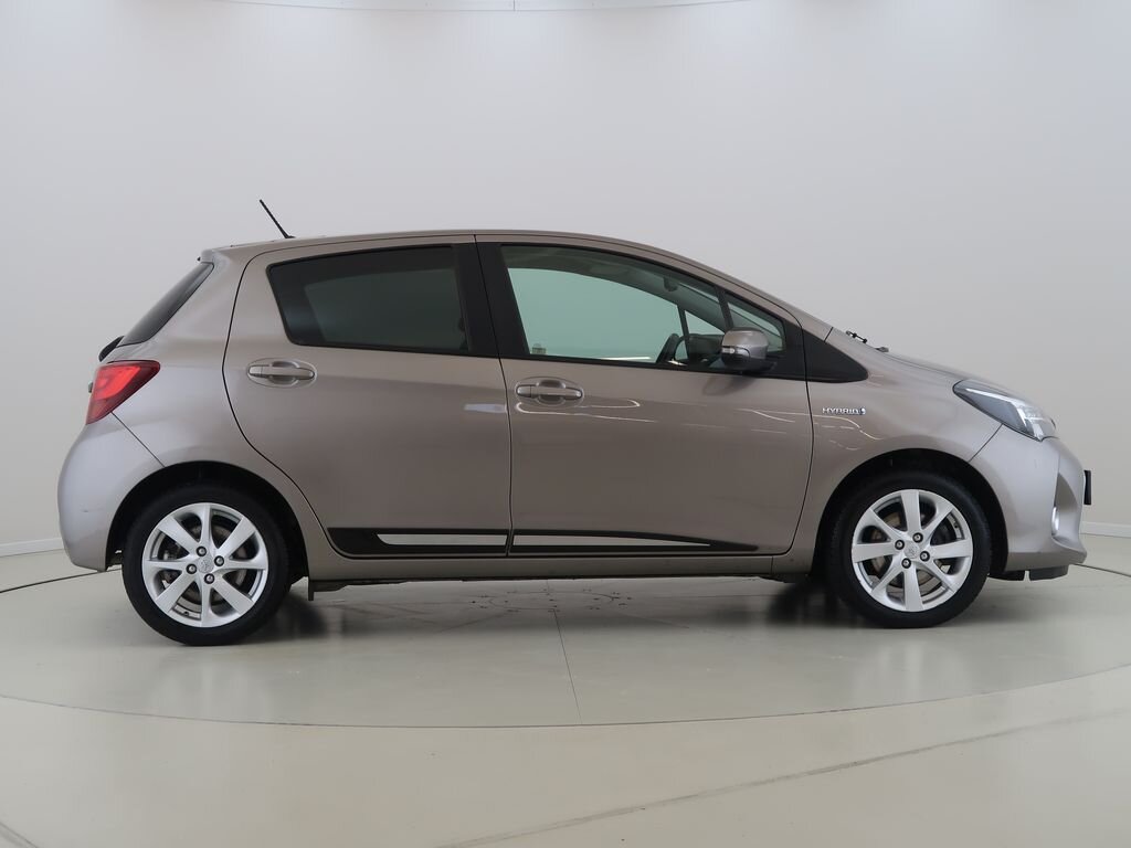 Toyota Yaris Hatchback 1,5 l 54 kw