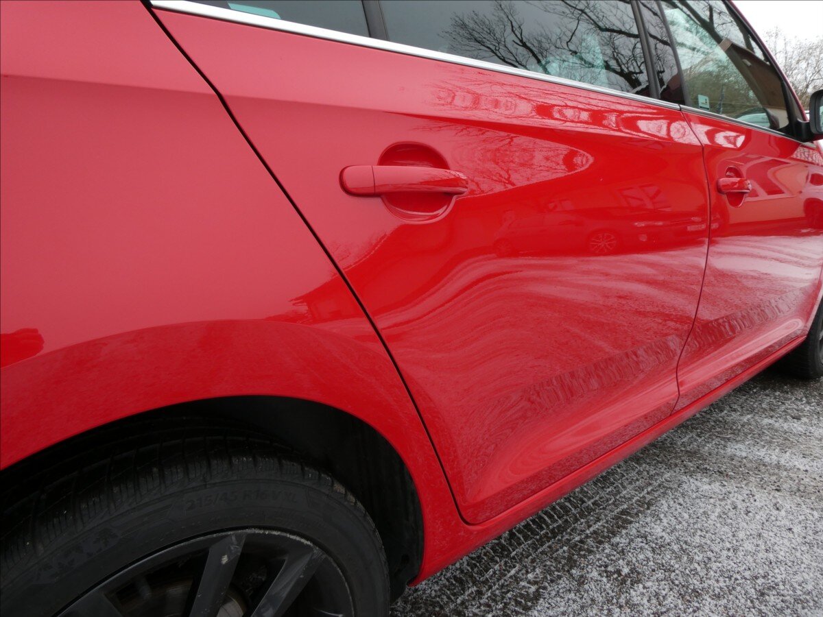 Škoda Rapid Sedan 999,0 81 kw