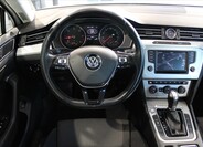 Volkswagen Passat 13