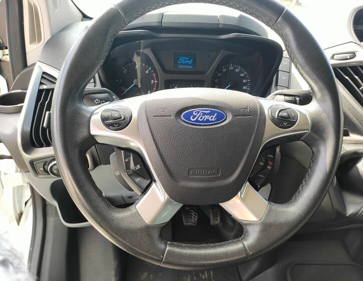Ford Transit Custom VAN / Minibus 2,2 l 114 kw