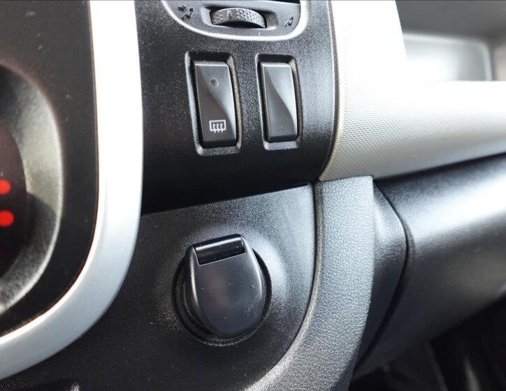 Renault Trafic Ostatní 1,6 l 88 kw