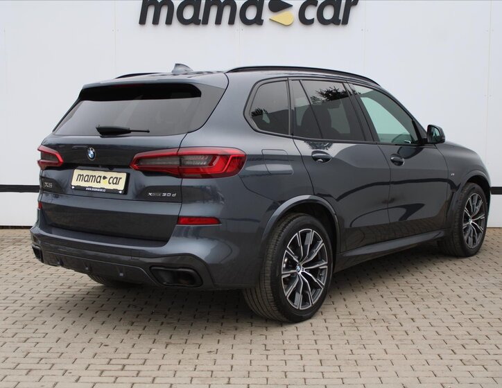 BMW X5 SUV 3,0 l 195 kw