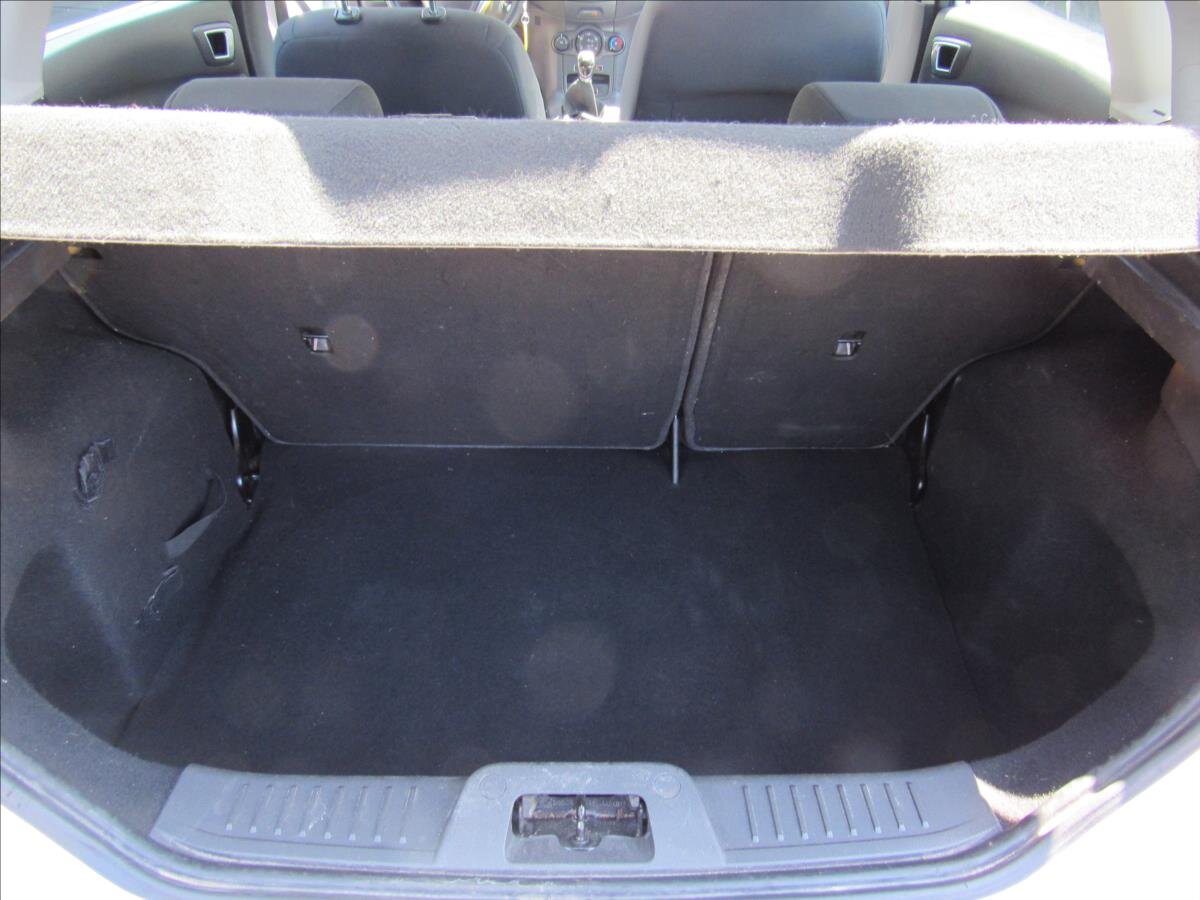 Ford Fiesta Hatchback 998,0 74 kw