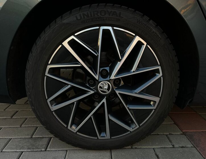 Škoda Octavia Kombi 1,5 l 110 kw